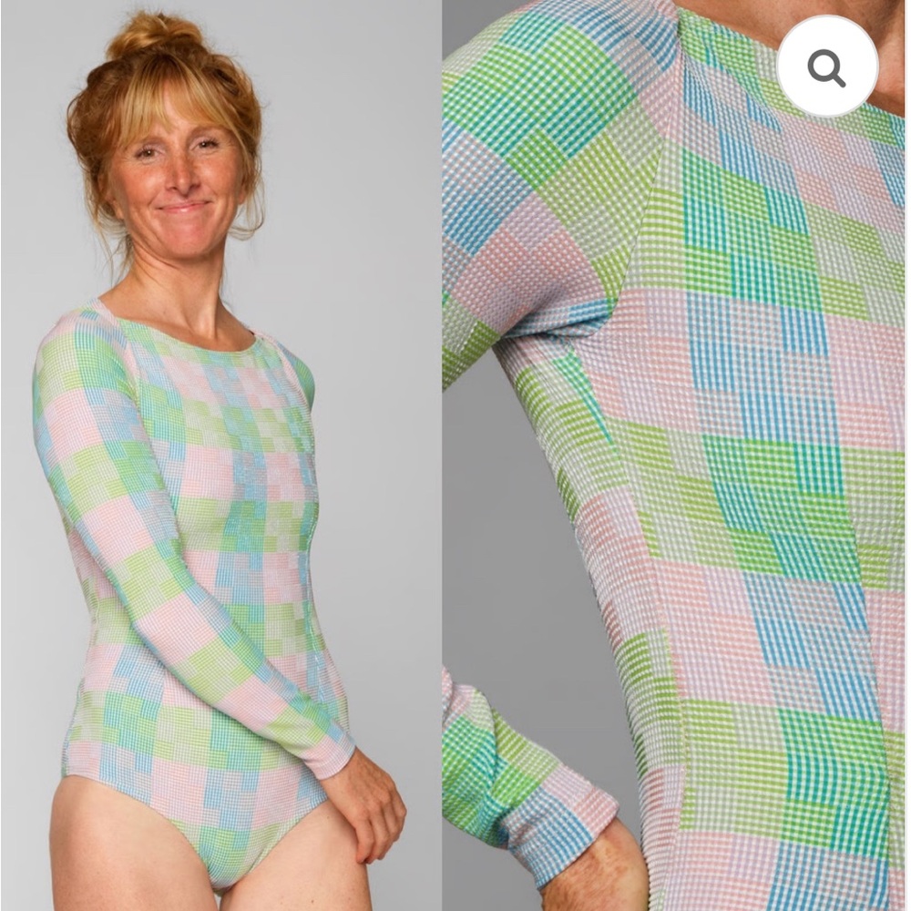 NWT Seea Mimi Surf Suit Amos One Piece Swimsuit. Size M. Pastel ribbed.